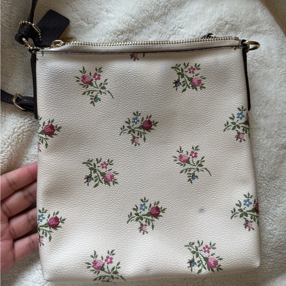 Coach Floral Crossbody Bag - Cream - Picture 2 of 8